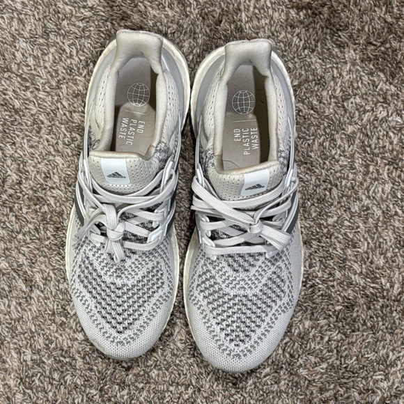Adidas Ultraboost 1.0 women’s size 7.5 EXCELLENT CONDITION - Picture 2 of 8